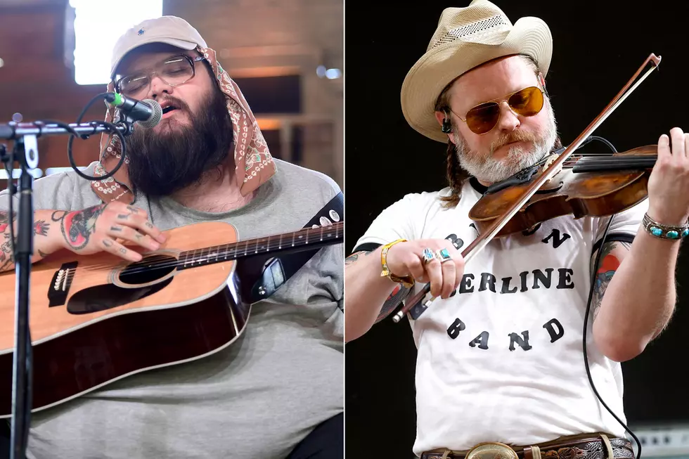 Two Country Singers Got in a Bar Fight + the Internet Is Loving It!