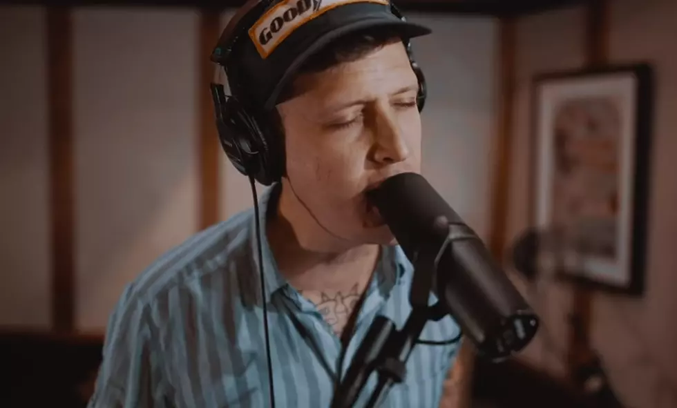 LISTEN UP! American Aquarium is in for ‘The Long Haul’