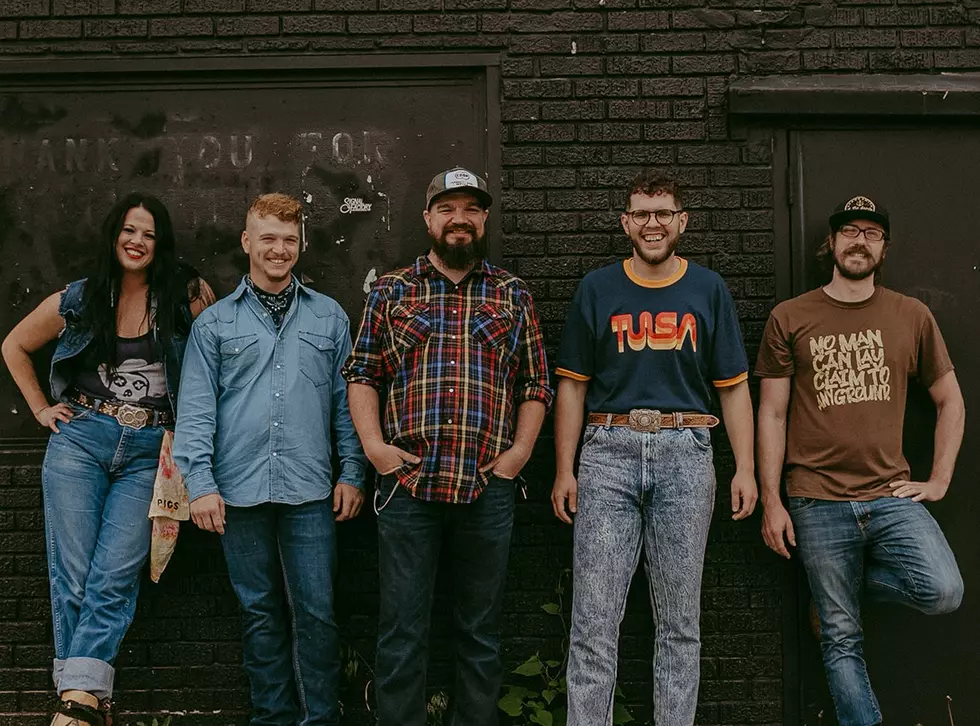 Turnpike&CloseCurlyQuote;s RC Edwards Premieres First Single From RC & The Ambers
